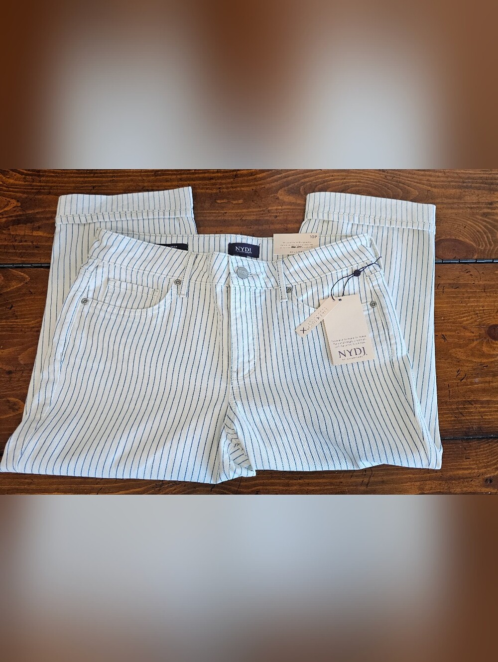 NYDJ Women's White W/Navy Pinstripes Crop Jeans Women's Sz 10 - Picture 2 of 9